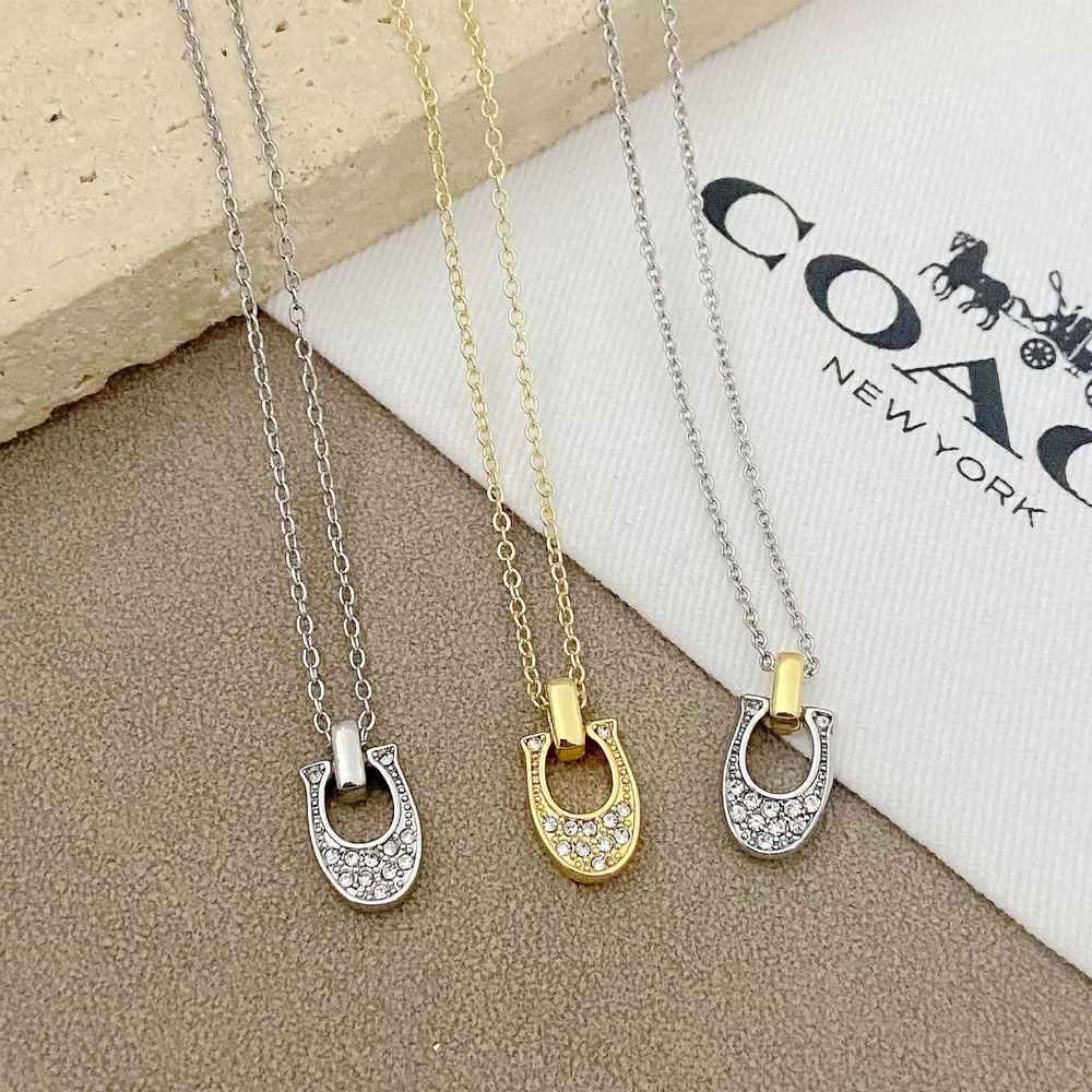 Coach Koujia Diamond Horseshoe Necklace Classic Logo Enamel